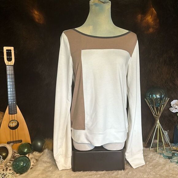 Lole top M (4800) - Picture 1 of 7